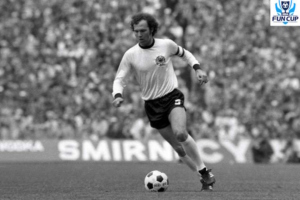 Franz Beckenbauer tiểu sử : Vị Hoàng Đế vĩ đại của bóng đá Đức